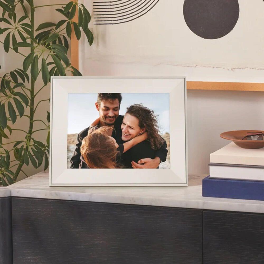 Digital photo frame