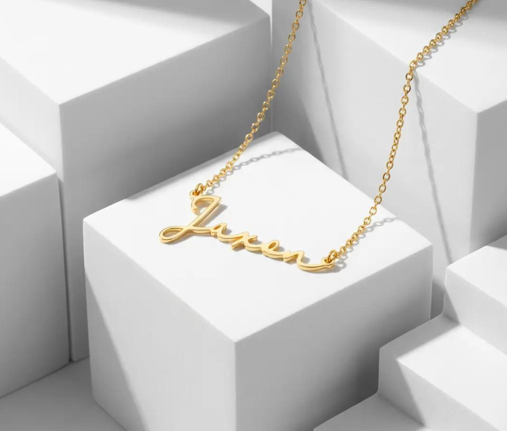 35 Best Gift Ideas for Women in 2026 (Thoughtful Gifts She’ll Actually Love)